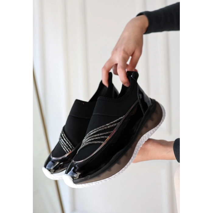 Keita Siyah Rugan Streç Detaylı Spor Ayakkabı