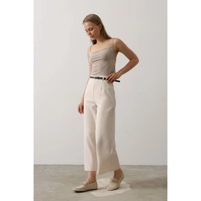 Kemer Pens Detaylı Pantolon  Bej