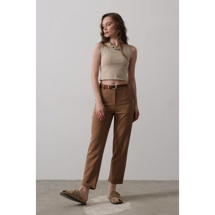 Kemerli Havuç Pantolon  Taba