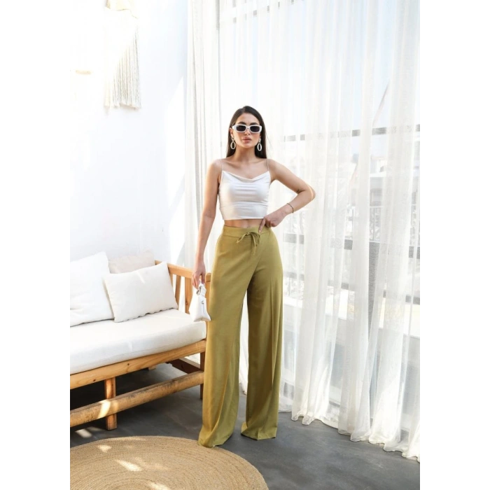 Keten Önü Çapraz Parçali asti̇kli̇ Ve Bağcikli Geni̇ş Paça Pantolon