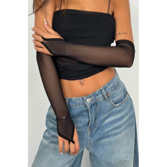 Kolluk Detay Askılı Tül Bluz