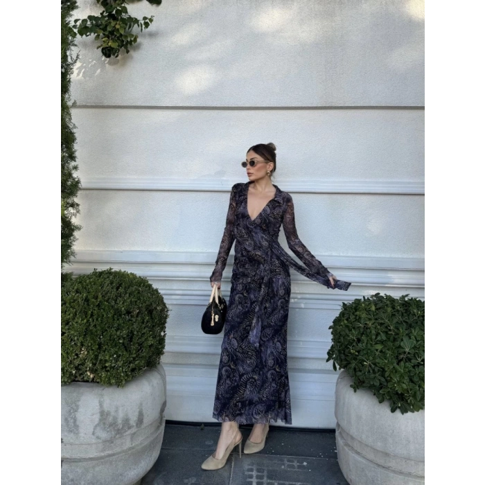 Kruvaze V Yaka, Fırfırlı Ve Bağcıklı Desenli Bluz Ve Midi Etek Takım  iyah