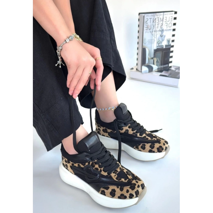 Mark Leopar Süet Bağcıklı Spor Ayakkabı