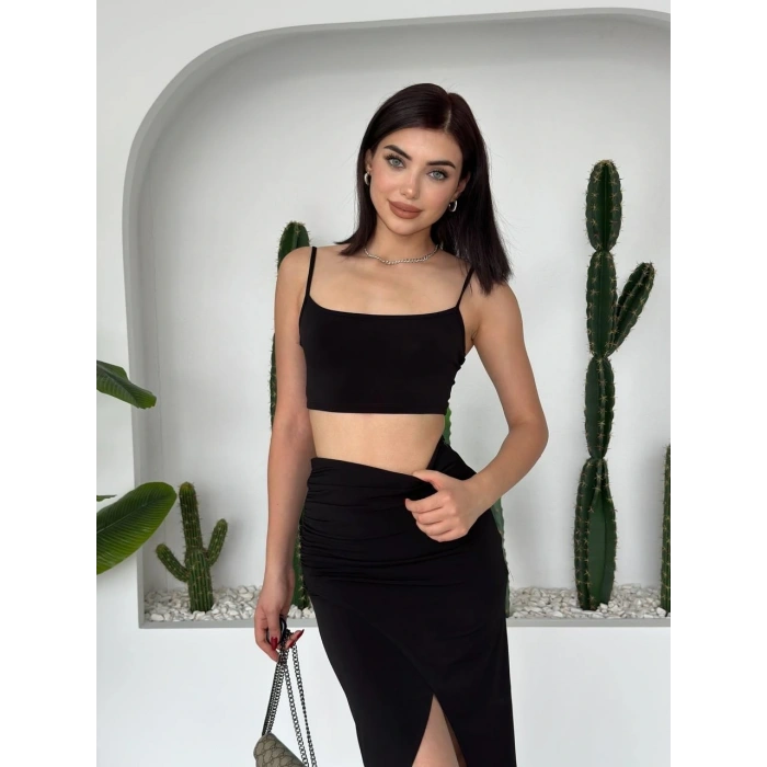 ole Kruvaze Etekli Askılı Takım