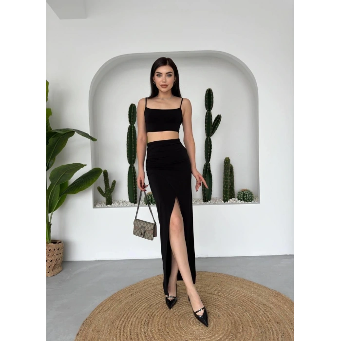 ole Kruvaze Etekli Askılı Takım