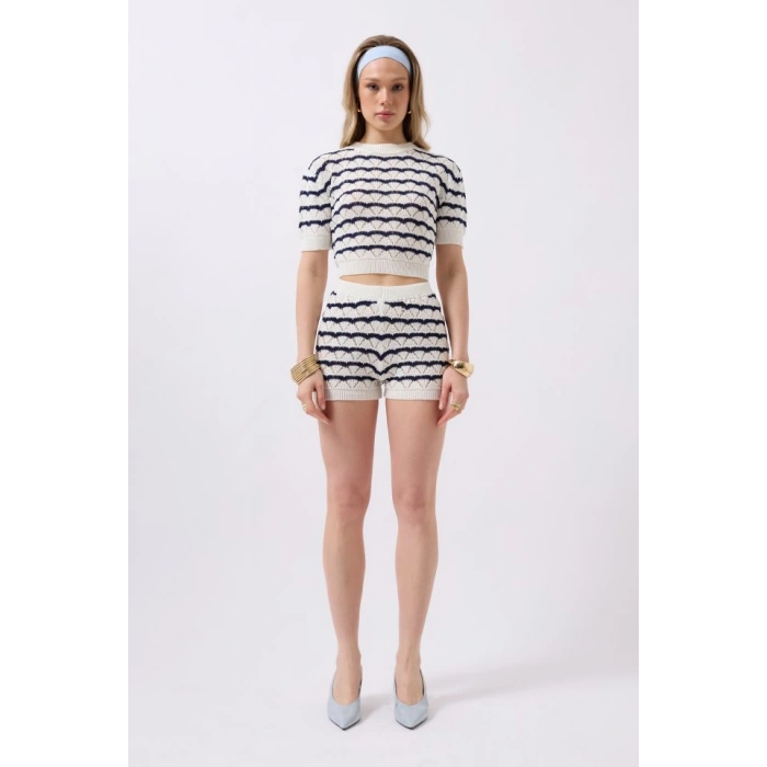 Örgü Detay Çizgili Crop Bluz