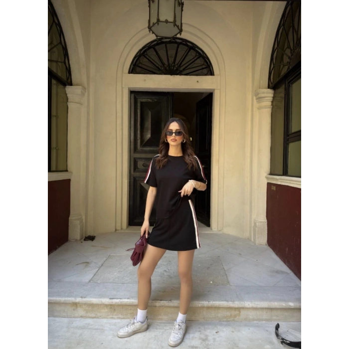 Osy odal Yumuşak Dokulu Kumaş Parçalı Bisiklet Yaka Tshirt ini Şortlu Etek İkili Takım  iyah