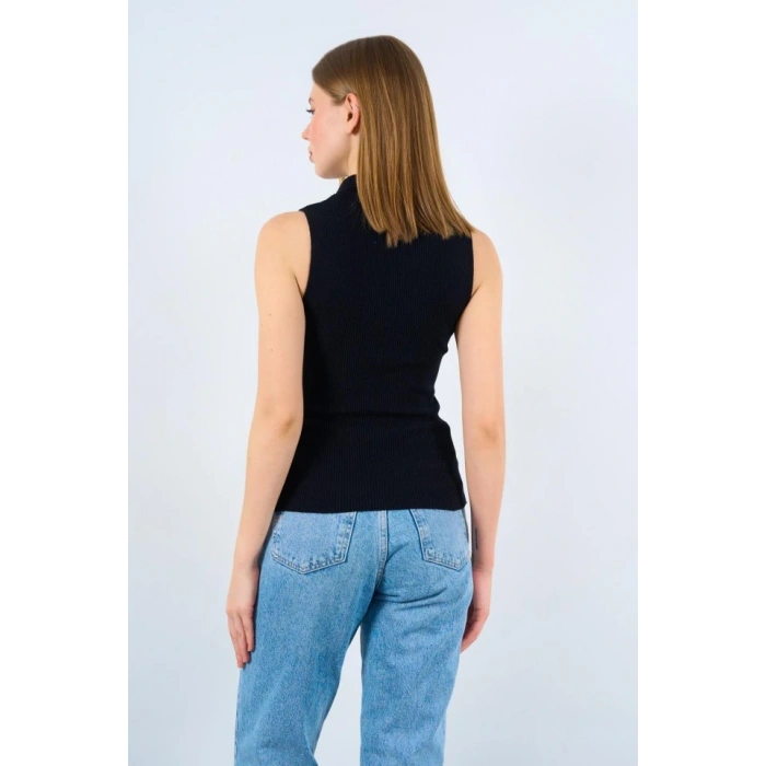 Patlı Düğmeli Triko Atlet  Siyah