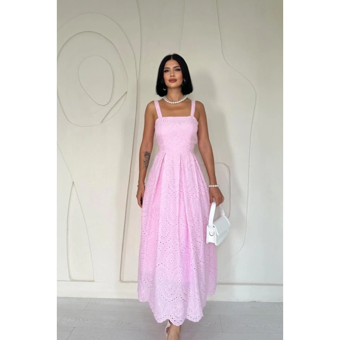 Pembe Askılı Aparatlı Brode Elbise