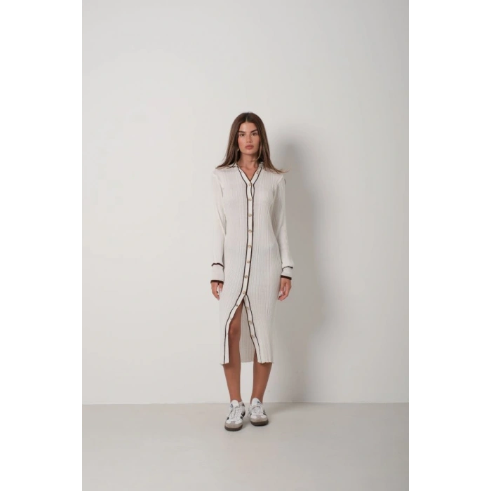 Polo Yaka Düğmeli Elbise