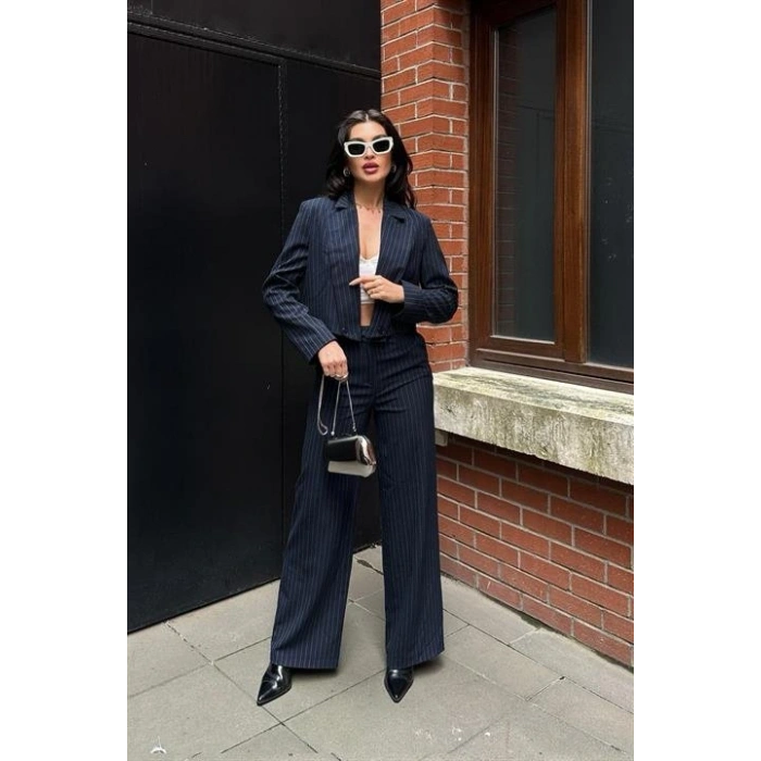 Renata Çizgili Pantolon Takım 956824