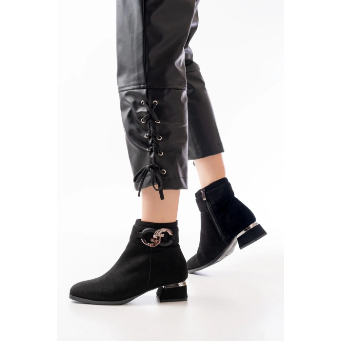 RM-504 Siyah Süet Toka Aksesuarlı Topuklu Fermuarlı Günlük Kadın Bot