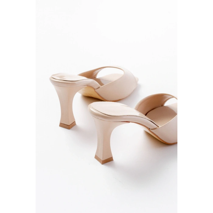 S-617 Bej Rugan Günlük Topuklu Kadın Terlik