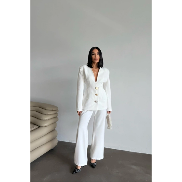 TASARIM CEKETPANTOON TAKIM META DÜĞME DETAYI  Beyaz