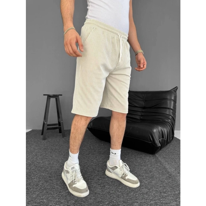 u Yolu Çizgili Cepli Şort Bej