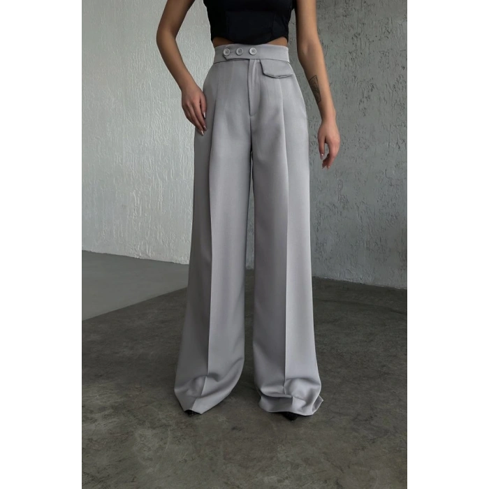 Üç Düğme Detayli Palazzo Pantolon