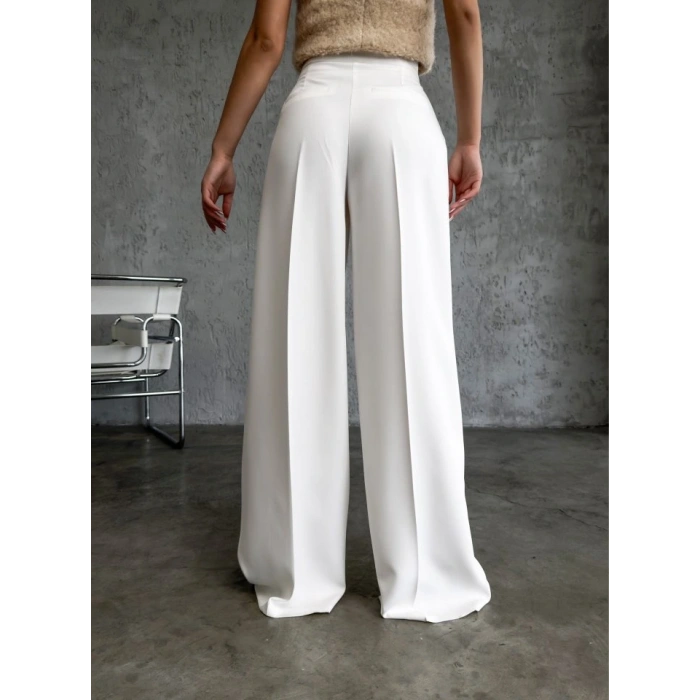 Üç Düğme Detayli Palazzo Pantolon