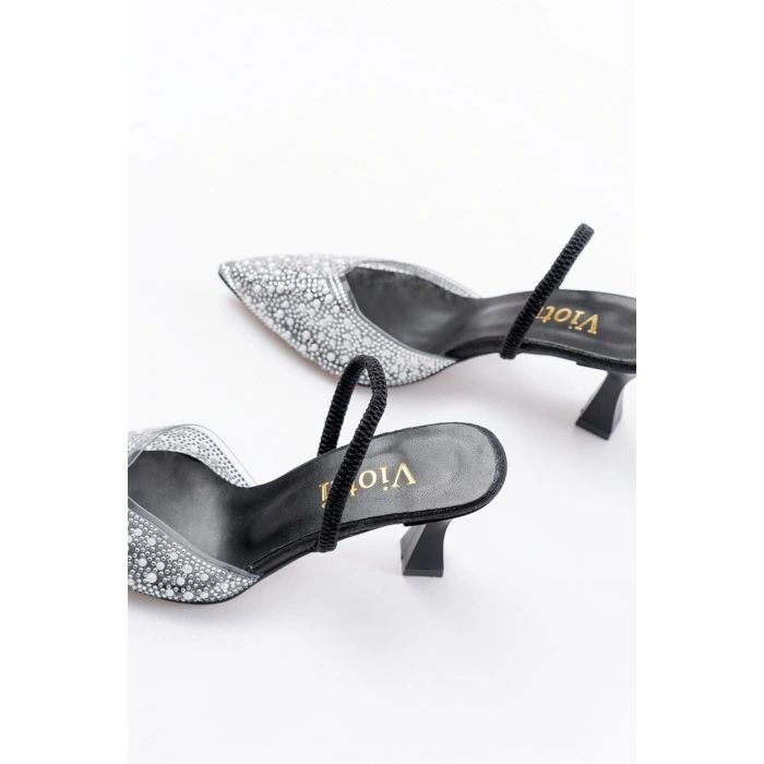 V-1005 Siyah Günlük Arkası Açık Taşlı Topuklu Bayan Ayakkabı