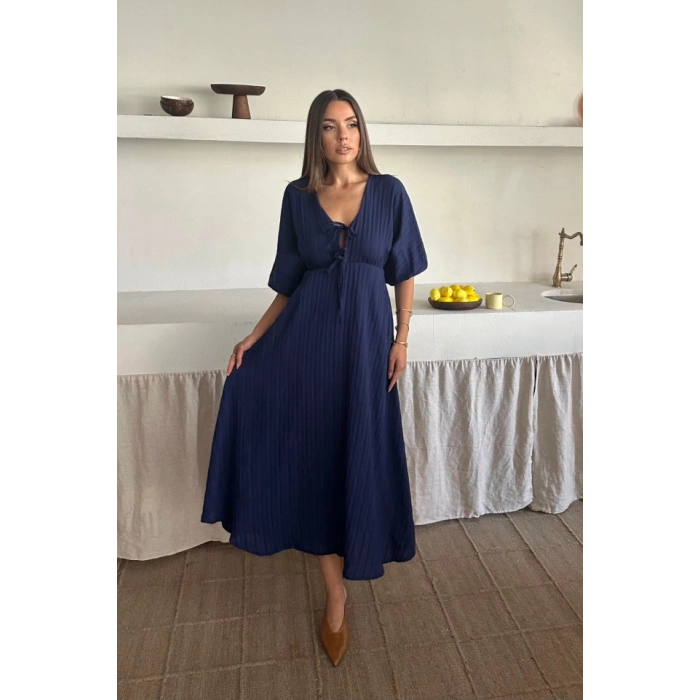 V YAKA DÖKÜLÜ ELBİSE  Lacivert