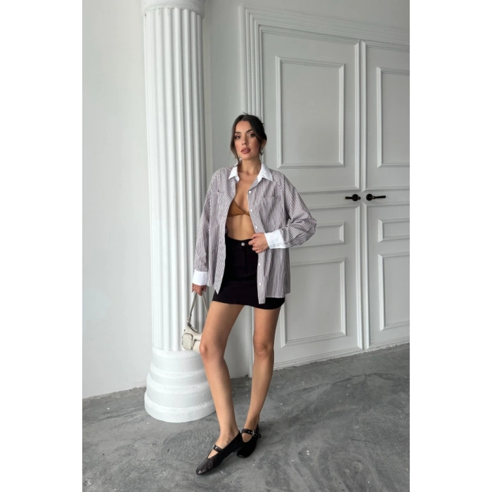 YAKA VE ANŞET BEYAZBOYFRİEND ÇİZGİLİPOPLİN GÖLEK  Kahverengi