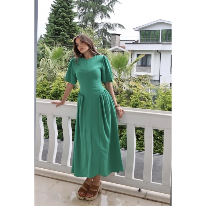 Yeşil Arkadan Bağlamalı Büzgülü Keten Elbise