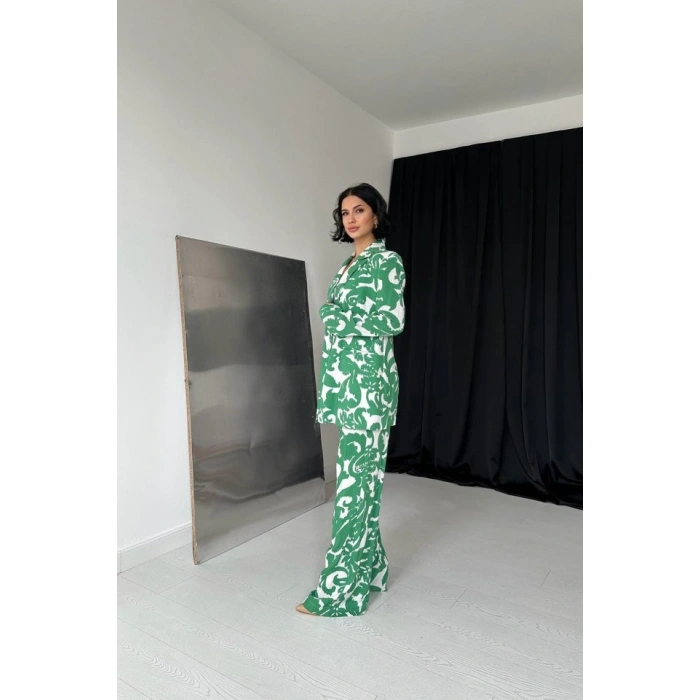 Yeşil Ceket Ve Pantolon Takım