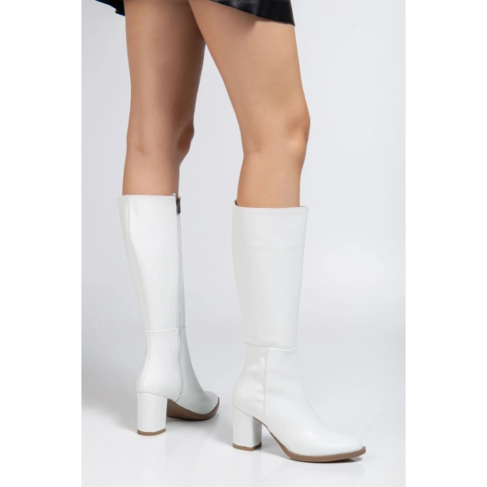 YSN-4422 Beyaz Cilt Topuklu Kadın Çizme