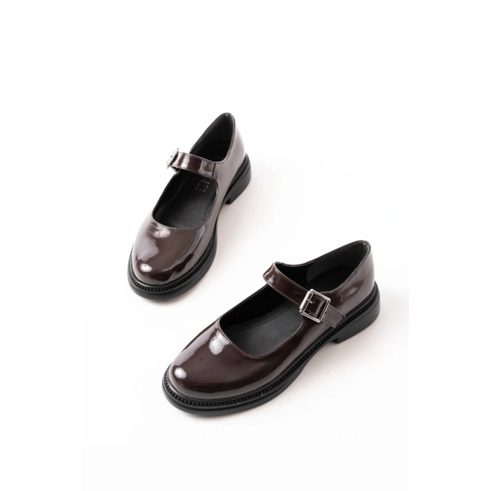 YSN-4444 Kahve Rugan Günlük Bayan Ayakkabı