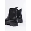 745-2137 Siyah Kalın Taban Lastikli Günlük Kadın Bot