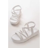 841-841 Beyaz Lastikli Günlük Kadın Sandalet