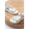 DM-363  Beyaz Baret Cırtlı Dikişli Günlük Kadın Sandalet