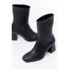 MSK-032 Siyah Topuklu Fermuarlı Kadın Bot