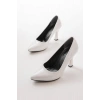 ST-001 Beyaz Rugan Günlük 9 cm Topuklu Bayan Stiletto Ayakkabı