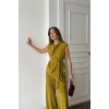 TENCEL ODAL KOLSUZ BLUZ KAPALI CEP DETAYLI DÖKÜLÜ  PANTOLON TAKI  Yağ Yeşili