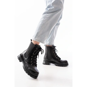 2051-298 Siyah Cilt Düz Topuklu Bağcıklı Lastikli Günlük Kadın Bot