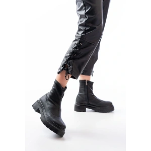 236-2011 Siyah Streç Fermuarlı Günlük Kadın Bot