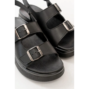 24422-1185 Siyah Dolgu Topuk Kadın Sandalet