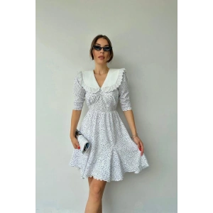 Beyaz Puantiyeli Önlük Yaka Elbise