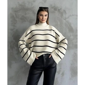 Çizgili ispanyol kol triko boğazlı kazak beyaz elf