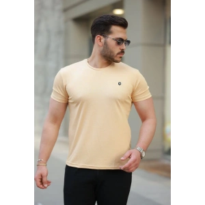 Erkek Bisiklet Yaka Arma Detaylı Basic Kısa Kollu Tişört
