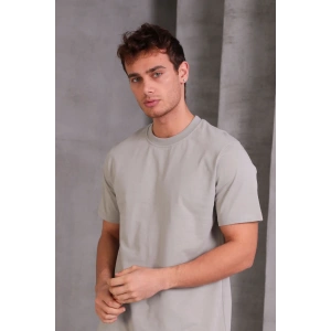 Erkek Relax Fit Bisiklet Yaka %100 Pamuk Rahat Kesim Basic Tişört