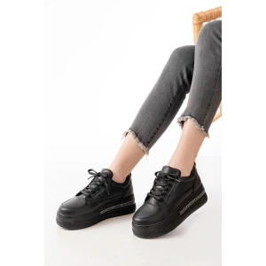 FLN-1999 Siyah Bağcıklı Taban Taş Aksesuarlı Günlük Spor Ayakkabı