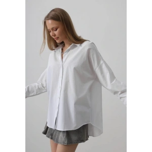 Geniş Manşet Detaylı Gömlek  Beyaz