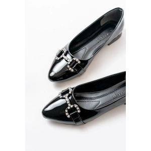 İNF-133 Siyah Rugan Taşlı Tokalı Günlük Kadın Babet