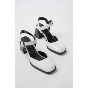 İNF-40450 Beyaz Rugan Günlük Arkası Açık Topuklu Bayan Ayakkabı