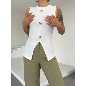 Kadın beyaz bisiklet yaka gold düğmeli ottoman bluz s2310