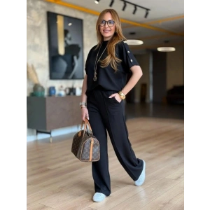 Kadın Kısa Kollu Bisiklet Yaka Omuzdan Düğmeli Viskon Iki Iplik Kısa Bluz Ve Pantolon Ikili Takım