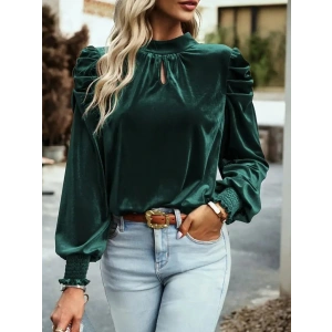 Kadın Uzun Kollu Balıkçı Yaka Damla Detaylı Kadife Bluz