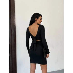 Kadın Uzun Kollu ırt Dekoltesi Ve Fiyonk Detay ini Elbise