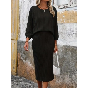 Kadın Uzun Kollu Yakası Açık Yarasa Kollu şardonlu Kaşkorse Bluz Ve Etek Takım